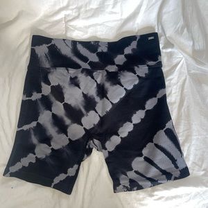 VS pink seamless high waisted biker shorts